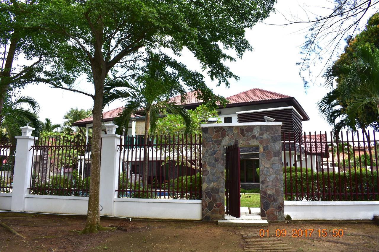 12Haven Stunning Seaside Luxury Villa Pd With Kids Pool Port Dickson Buitenkant foto