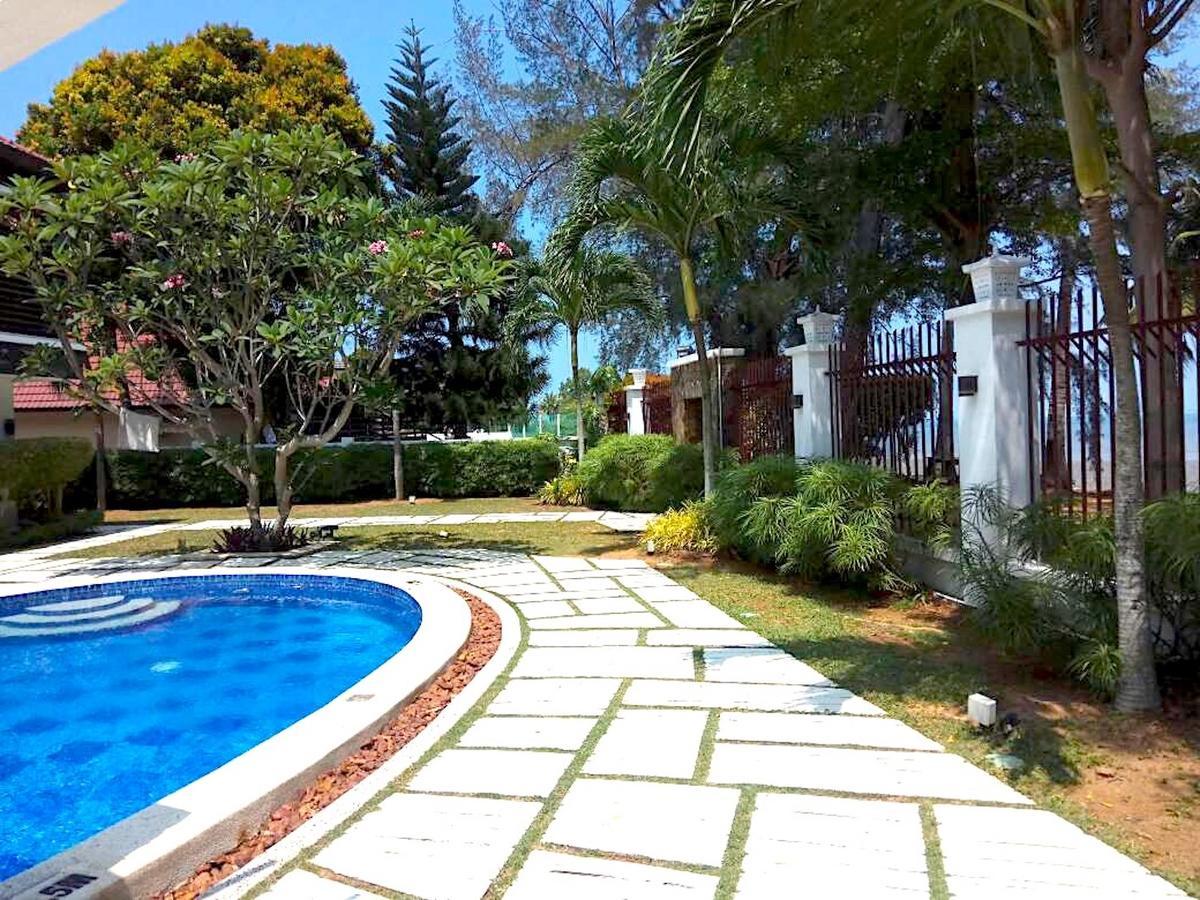 12Haven Stunning Seaside Luxury Villa Pd With Kids Pool Port Dickson Buitenkant foto